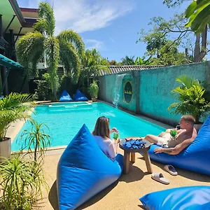 *** Hotell Cha-cha Thailand